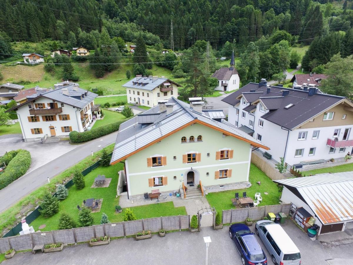 Familienappartements Eder - Free Entry To Tauern Spa Kaprun Included Exterior photo